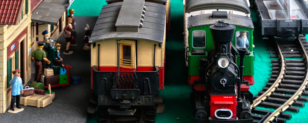 all toy trains